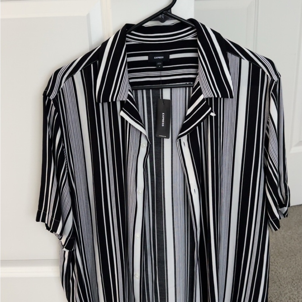 Express Men's Striped Button-Down Shirt